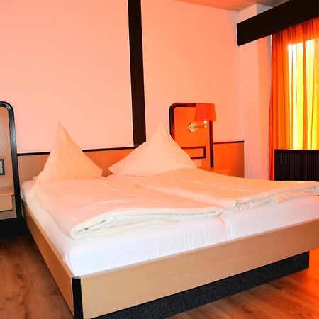 Hotel Paffhausen Wirges ภายนอก รูปภาพ