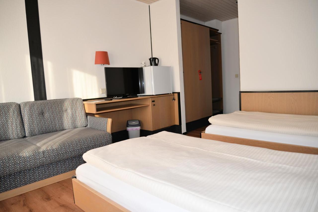 Hotel Paffhausen Wirges ภายนอก รูปภาพ