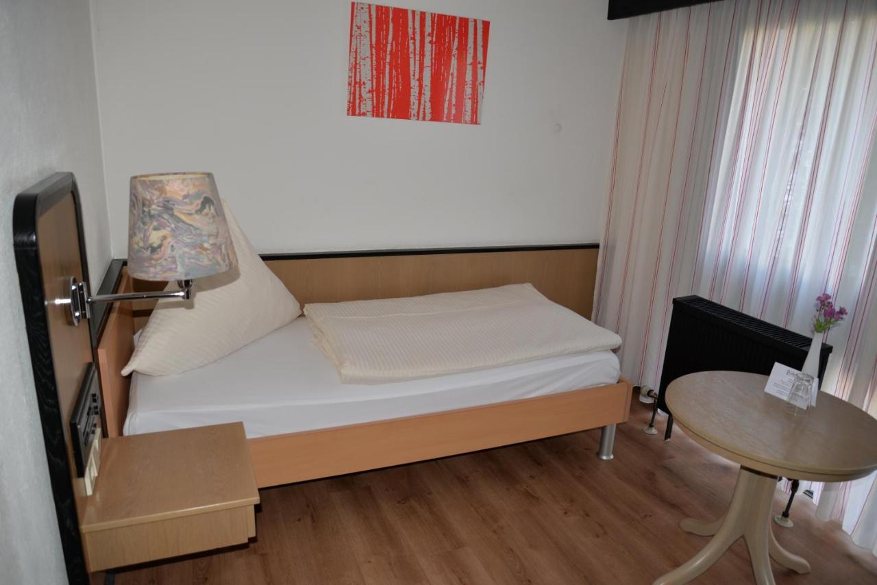 Hotel Paffhausen Wirges ภายนอก รูปภาพ