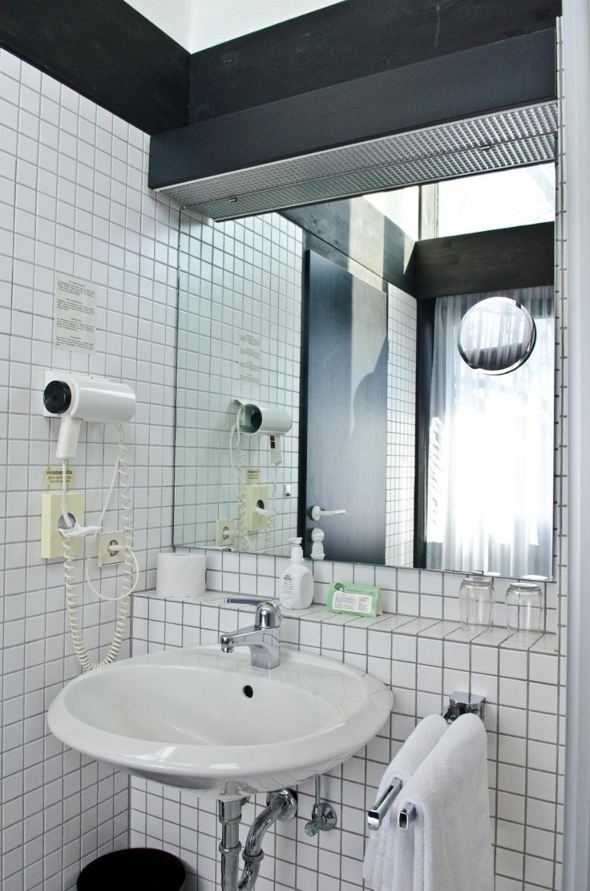 Hotel Paffhausen Wirges ภายนอก รูปภาพ